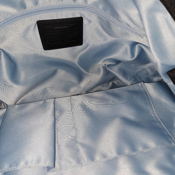 Authentic Coach Handbag - Picture 2 of 3